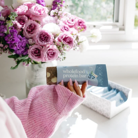 Sneaky Wholefoods Blueberry White Choc Crumble Wholefood Protein Bar | 60g (BB 06/05/2026)